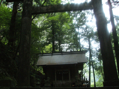 一石山神社(いっせきさんじんじゃ)