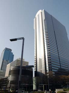新宿アイランドタワー