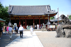 浅草神社。1649（慶安2）年、3代将軍徳川家光により建立される。